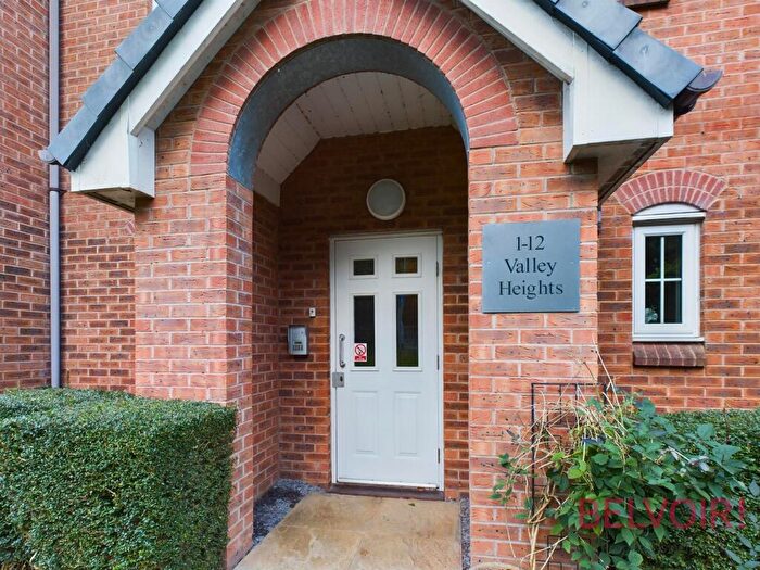2 Bedroom Flat To Rent In Valley View, Newcastle-under-Lyme, ST5