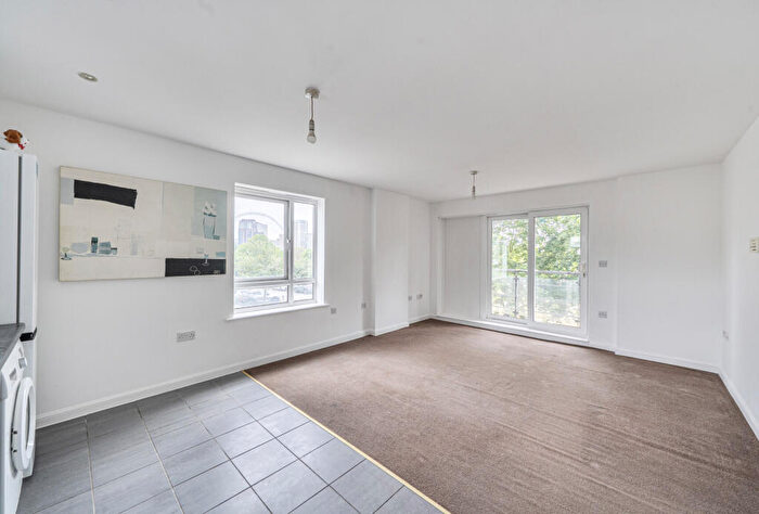 2 Bedroom Apartment For Sale In Forty Lane, Wembley, HA9