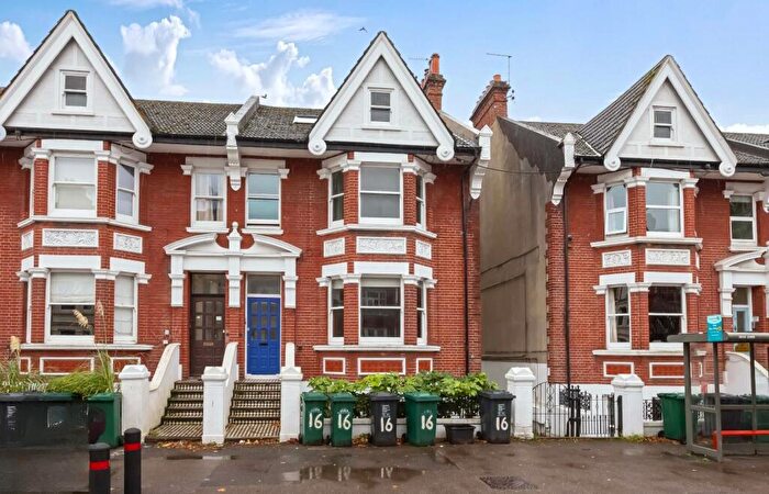 1 Bedroom Apartment For Sale In Portland Road, Hove, BN3