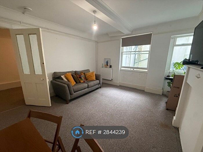 1 Bedroom Flat To Rent In Walpole Terrace, Brighton, BN2