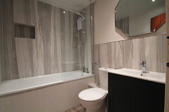 1 Bedroom Flat To Rent In Pitfour Street, Dundee, DD2