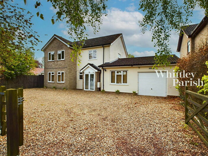 4 Bedroom Detached House For Sale In The Street, Horham, IP21