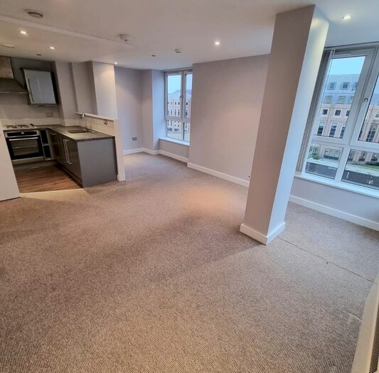 2 Bedroom Flat To Rent In Bed Unfurnished Apt, Bixteth Street, Commercial District, L3