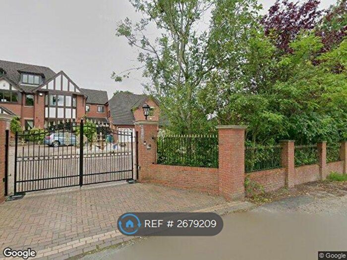 2 Bedroom Flat To Rent In Appleton, Warrington, WA4