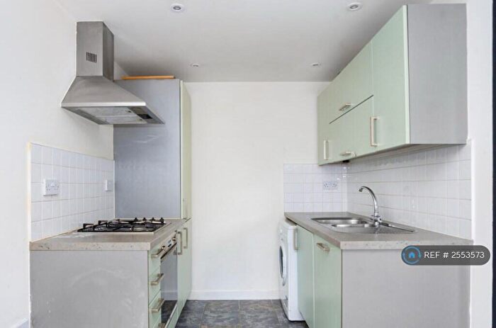 1 Bedroom Flat To Rent In Brooksby's Walk, London, E9