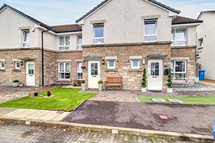 3 Bedroom Terraced House For Sale In Castlegate Avenue, Dumbarton, G82
