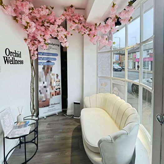 2 Bedroom Terraced House To Rent In High Street, Barnet, EN5