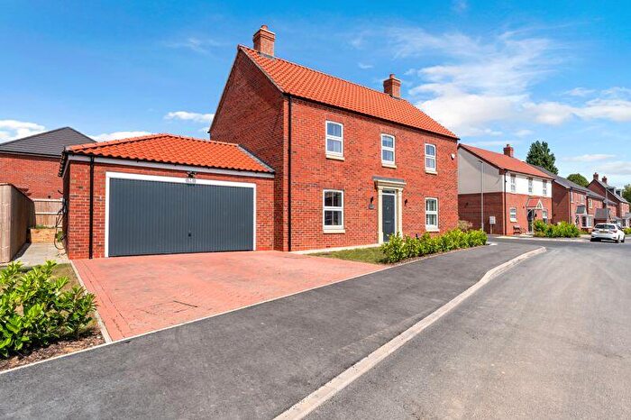 4 Bedroom Detached House For Sale In Kestrel Drive, Waltham, DN37