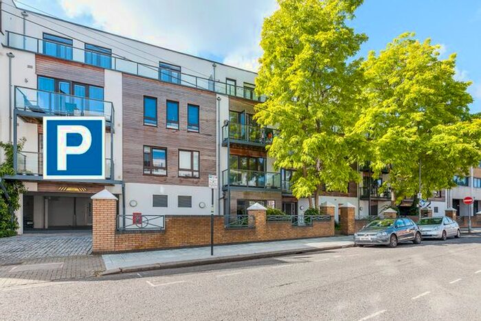 Garage / Parking To Rent In Furmage Street, London, SW18