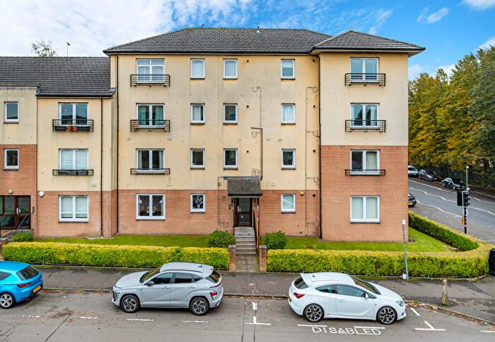 2 Bedroom Flat To Rent In Sword Street, Glasgow, G31