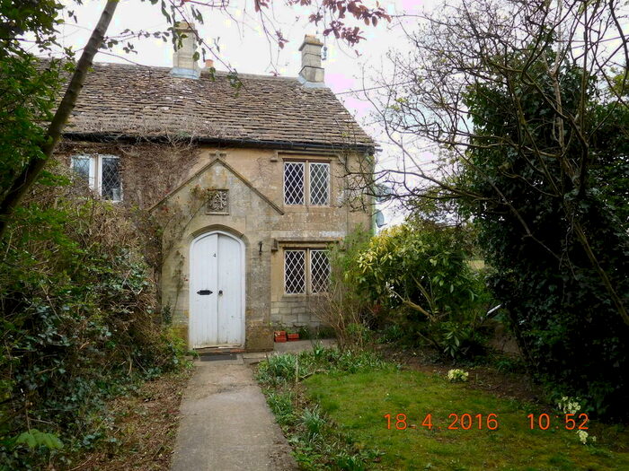 3 Bedroom End Of Terrace House To Rent In Travellers Rest, Corsham, SN13