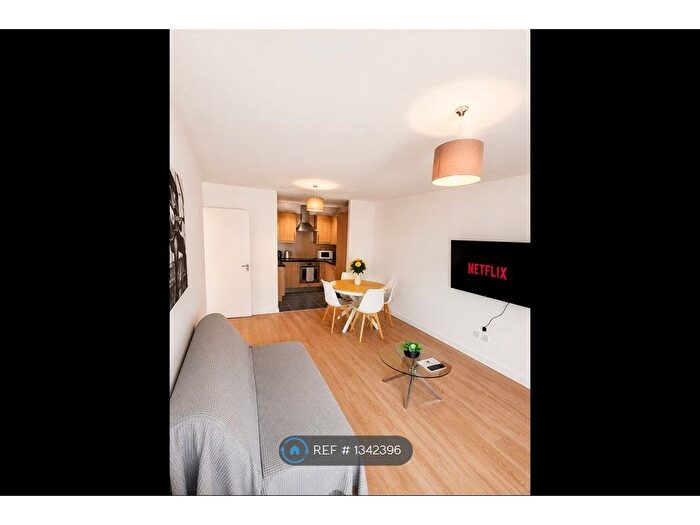 1 Bedroom Flat To Rent In Buick House, Kingston Upon Thames, KT2