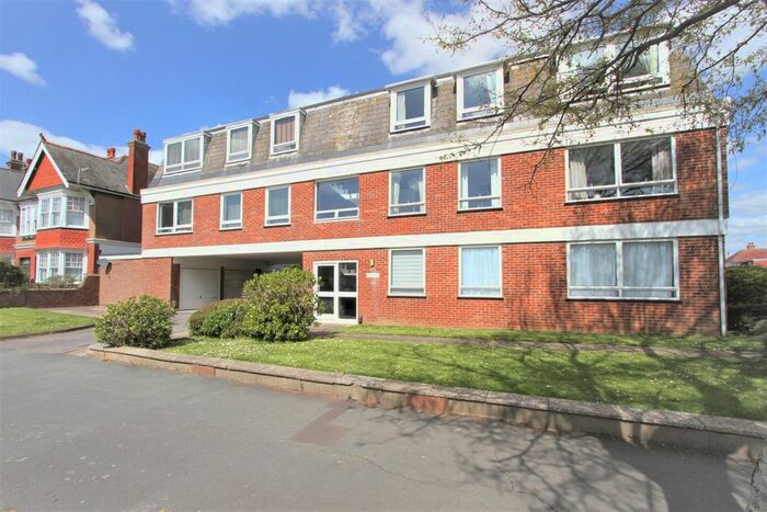 2 Bedroom Flat To Rent In Church Walk, Worthing, BN11