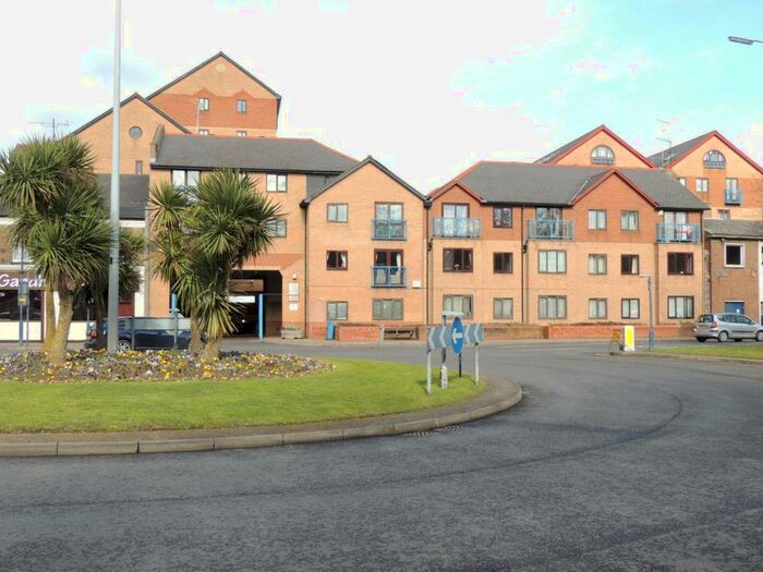 2 Bedroom Flat To Rent In Flat Marriotts Wharf West Street, Gravesend, Kent, DA11