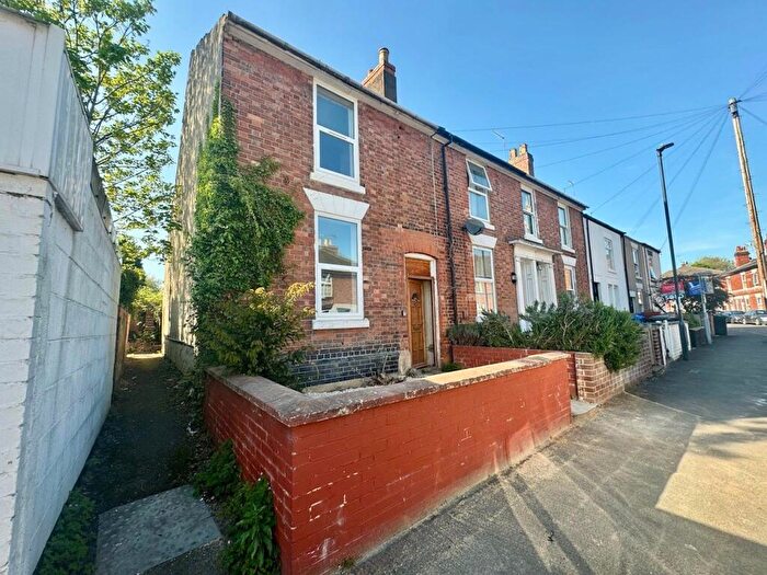 3 Bedroom House To Rent In Larges Street, Derby, DE1