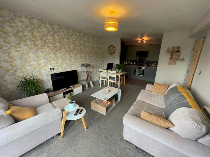 2 Bedroom Flat To Rent In Taylforth Close, Walton, L9