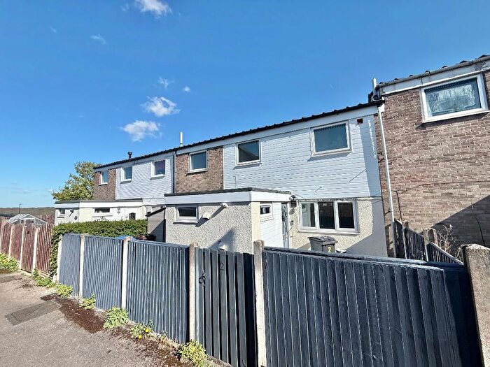 3 Bedroom Terraced House For Sale In Dowfin Kinsey Road, High Green, Sheffield, S35