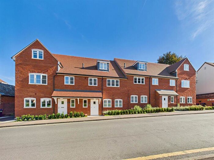 1 Bedroom Flat To Rent In Copper Beech Terrace, Wratten Road East, Hitchin, SG5