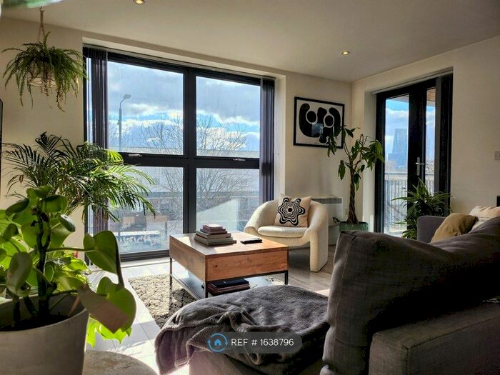 1 Bedroom Flat To Rent In Satchwell Road, London, E2