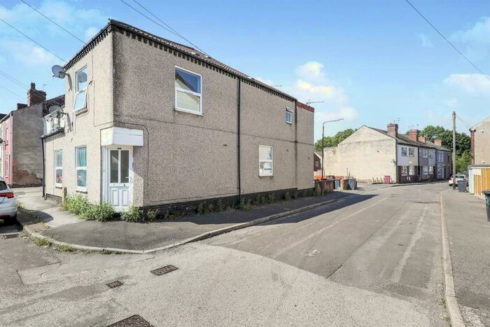 1 Bedroom Apartment To Rent In Brassington Street, Clay Cross, Chesterfield, S45