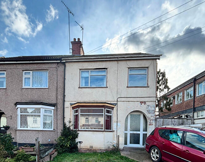 3 Bedroom Semi Detached House For Sale In Beacon Road, Holbrooks, CV6