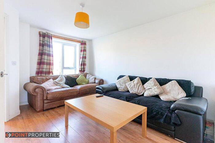 6 Bedroom Terraced House To Rent In Bedroom House, Royston Street, L7