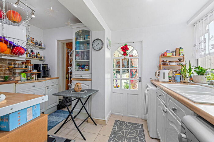 2 Bedroom Semi-Detached House For Sale In Park Road, Coalville, LE67