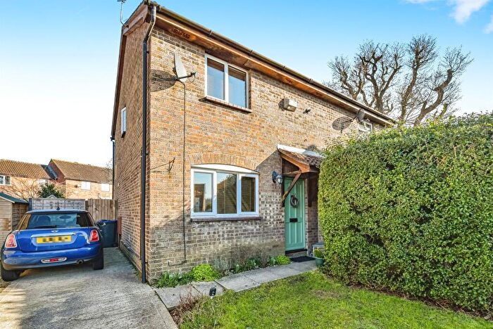 3 Bedroom Semi-Detached House For Sale In Sherington Mead, Chippenham, SN15