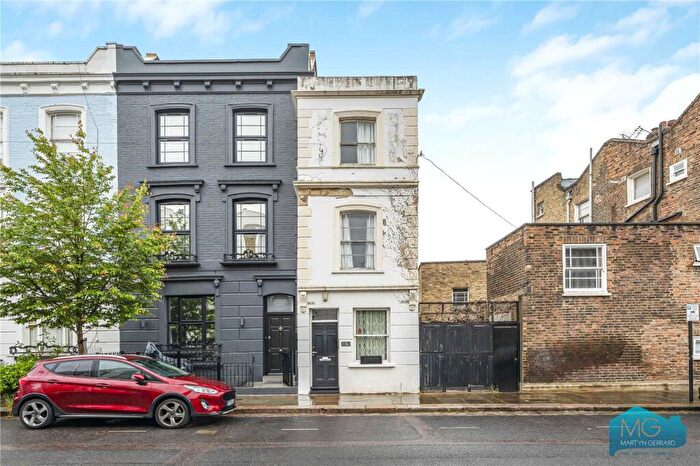 3 Bedroom End Of Terrace House For Sale In Healey Street, London, NW1
