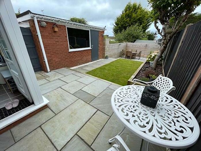 3 Bedroom Semi-Detached House For Sale In St. Andrews Road, Colwyn Bay, LL29