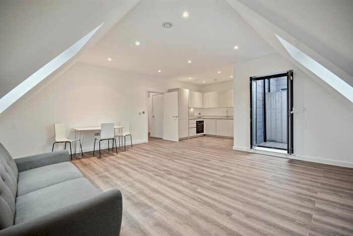 2 Bedroom Flat To Rent In Craven Park Road, London, NW10