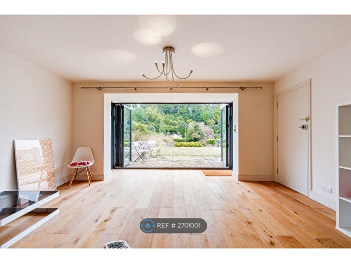 1 Bedroom Flat To Rent In Marlow Bottom, Marlow, SL7