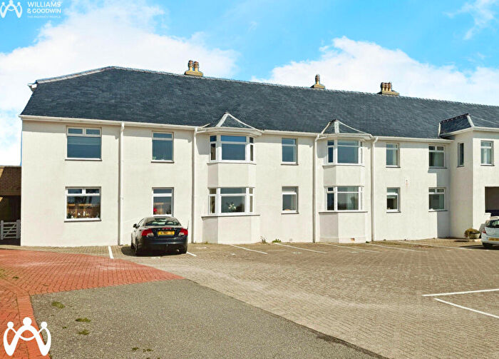 2 Bedroom Flat For Sale In Lon Isallt, Trearddur Bay, LL65