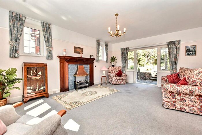 5 Bedroom Detached House For Sale In Torfield Road, Eastbourne, BN21