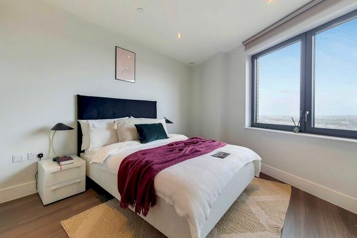 2 Bedroom Flat To Rent In Merrick Road, Southall, London, UB2