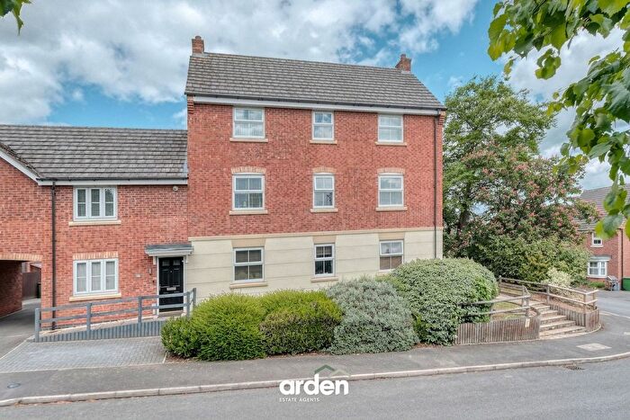 2 Bedroom Flat For Sale In Pitchcombe Close, Redditch, B98