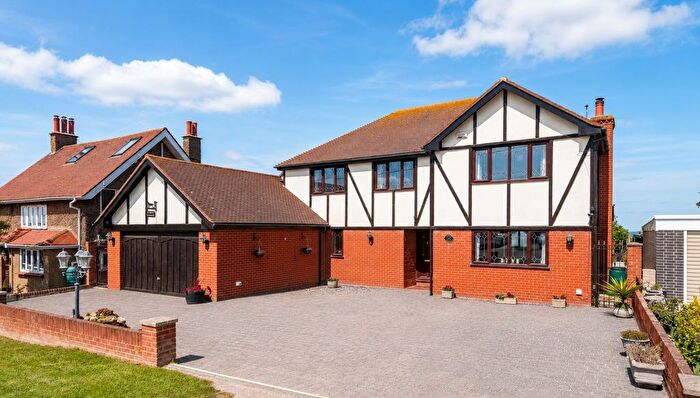 4 Bedroom Detached House For Sale In Southsea Avenue, Minster On Sea, Sheerness, ME12