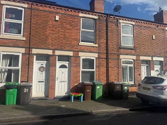 2 Bedroom Terraced House To Rent In Ladysmith Street, Nottingham, NG2