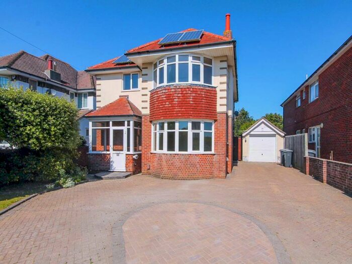 4 Bedroom Detached House To Rent In Belle Vue Road, Southbourne, Bournemouth, BH6