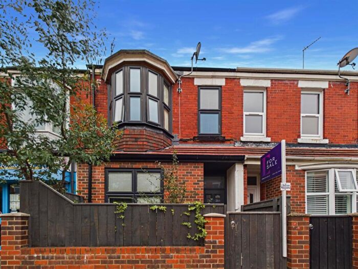 2 Bedroom Maisonette For Sale In Ilfracombe Gardens, Whitley Bay, NE26