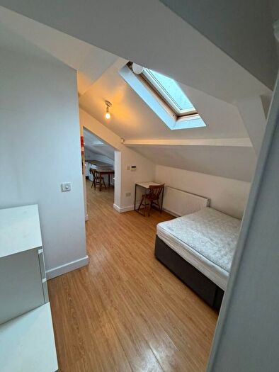 1 Bedroom Studio To Rent In Bath Street, Huddersfield, HD1