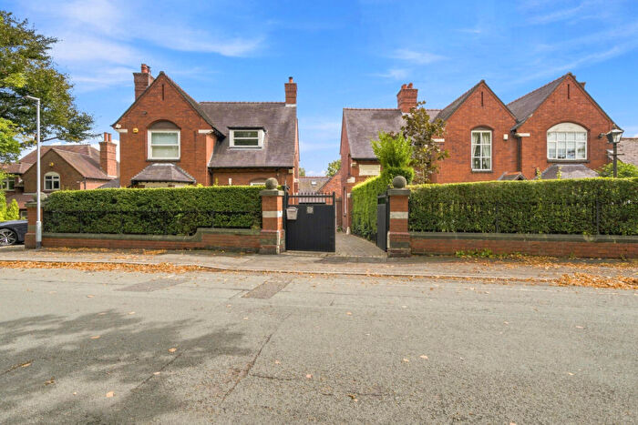 4 Bedroom Detached House For Sale In Glascote Lane Wilnecote Tamworth, Staffordshire, B77