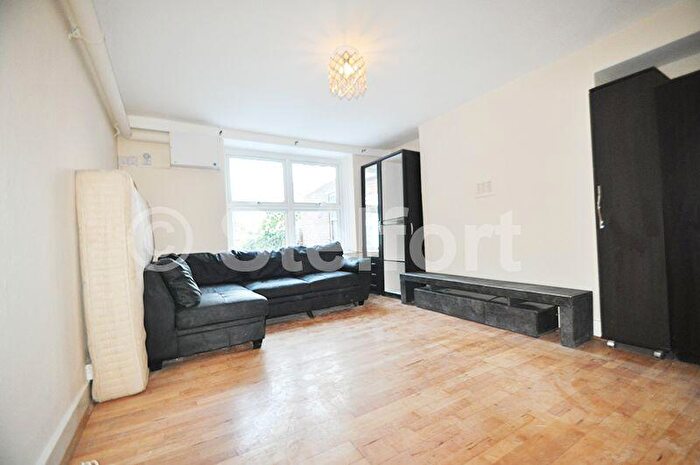 Studio To Rent In Archway Road, N6