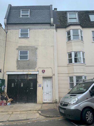 1 Bedroom Flat To Rent In Park Crescent Place, Brighton, BN2