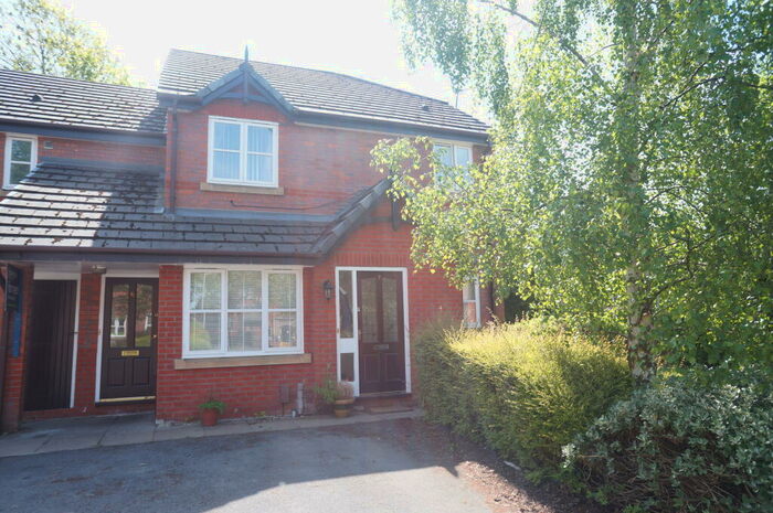 2 Bedroom Apartment To Rent In Brigadier Close, Withington, M20