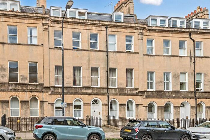1 Bedroom Apartment For Sale In Henrietta Street, Bath, BA2