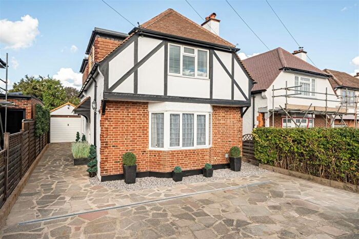 3 Bedroom Detached House For Sale In Friar Road, Orpington, BR5