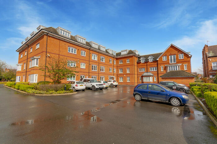 1 Bedroom Apartment To Rent In Radcliffe Road, West Bridgford, Nottingham, NG2