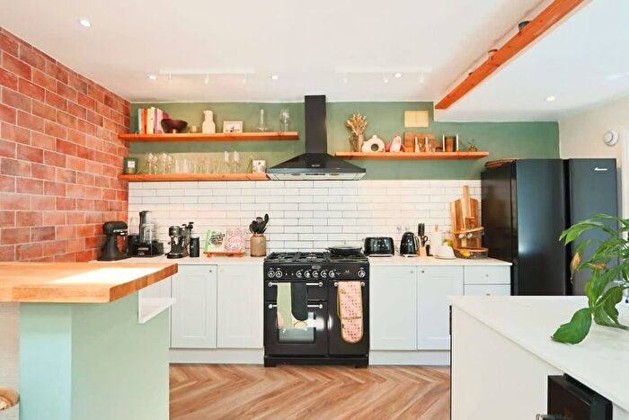 2 Bedroom Semi-Detached House To Rent In Pembroke Road, Southville, Bristol, BS3