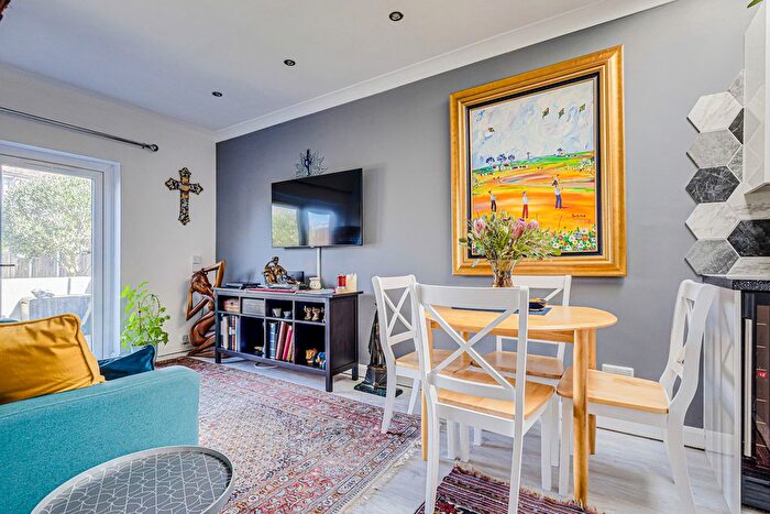 2 Bedroom Semi-Detached Bungalow For Sale In Flemming Crescent, Leigh-On-Sea, SS9